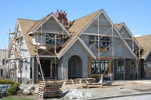 Liverpool NY Roofing Contractor – Repairs, Replacements & More
