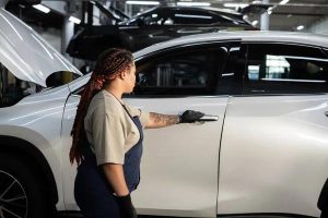 How to Choose the Best Garage Door Repair Hilliard Experts